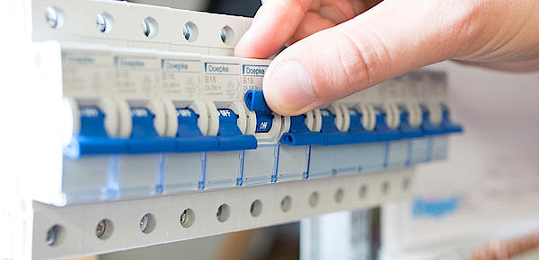 Schalt­schrank­bau bei Elektro Hafner GmbH in Gmund am Tegernsee
